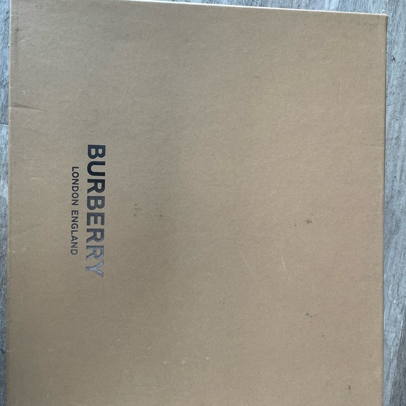 Burberry high top sneakers - Picture 6 of 7